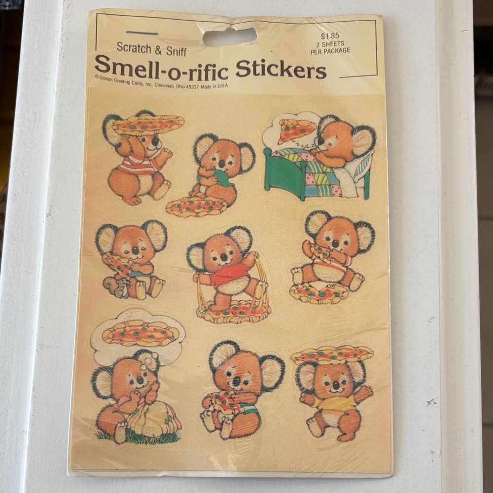 New 80s  - Vintage Gibson Smell-o-rific Koala Pizza Scratch & Sniff Stickers
